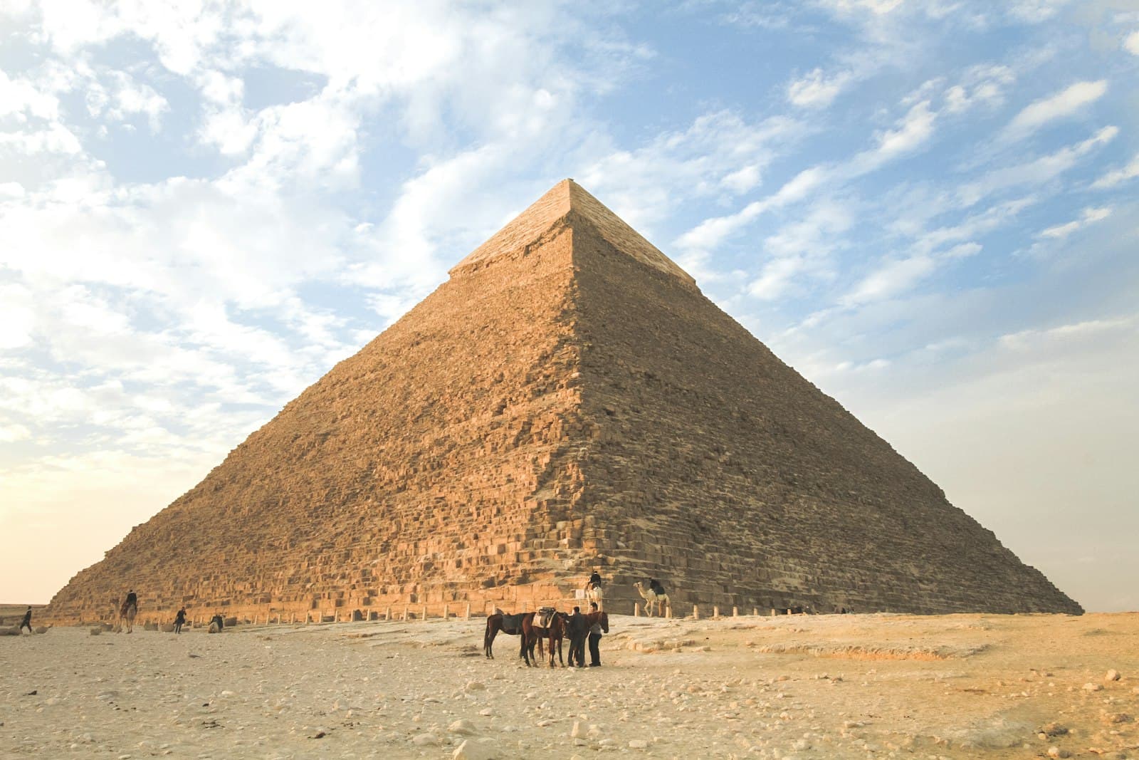 4 Days Nile Cruise Aswan–Luxor
